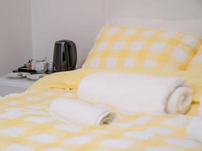 Kayz Lodge- Luxury Ensuite-Private & Shared Accommodation In A New House At The Olympic Village Overlooking Stratford Westfield And Tube Station Londra Oda fotoğraf