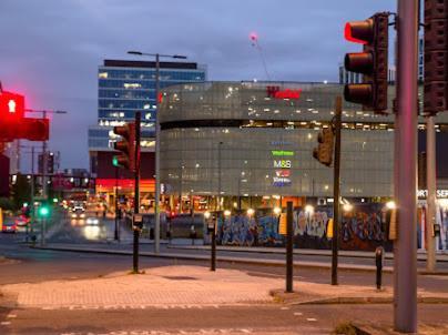 Kayz Lodge- Luxury Ensuite-Private & Shared Accommodation In A New House At The Olympic Village Overlooking Stratford Westfield And Tube Station Londra Oda fotoğraf